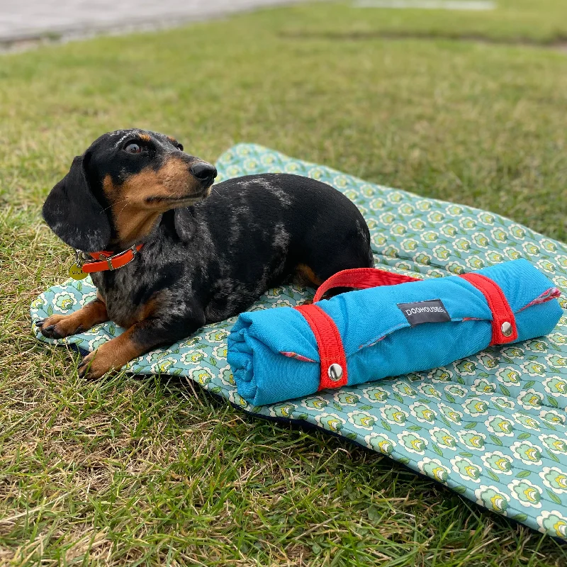 Doghouse Waterproof Pet Settle Mat