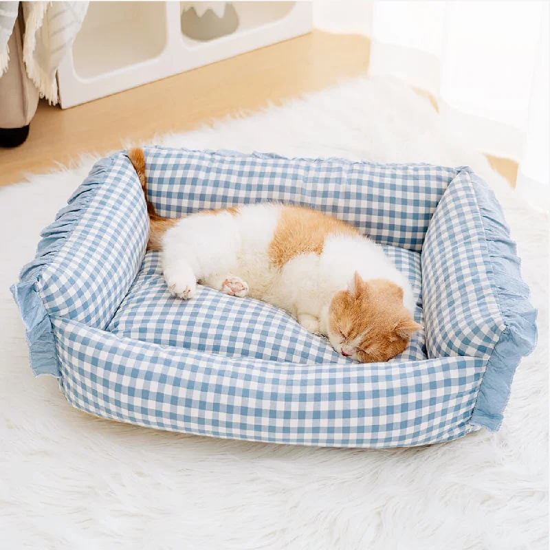 Fashion Ruffle Plaid Detachable Warm Dog & Cat Bed