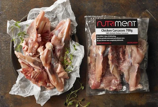 Nutriment Dog Adult Raw Chicken Carcasses 700g